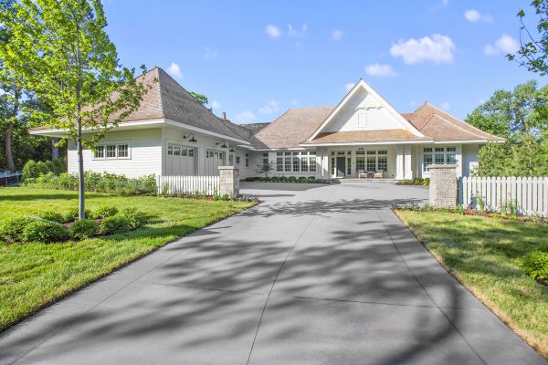 Tar And Chip Service in Ocala